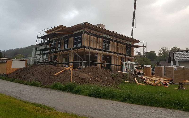 Projektbild: Holzhausbau in Eitorf – nachhaltiges Einfamilienhaus aus Brettsperrholz